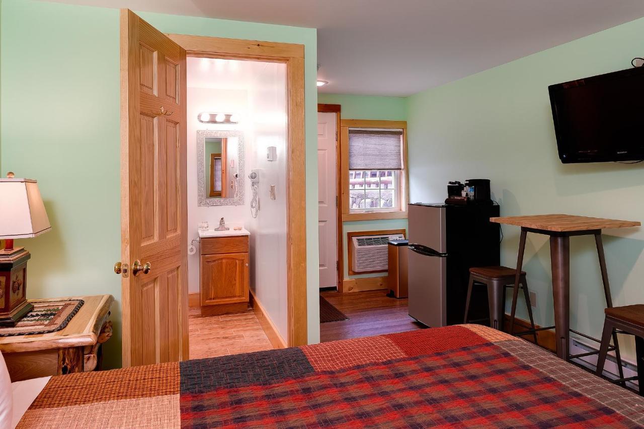 Cobble Mountain Lodge Lake Placid Esterno foto